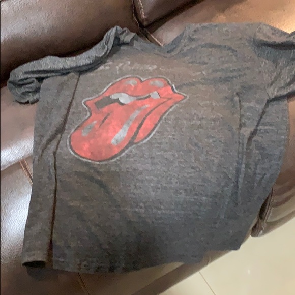 the Rolling Stones Tops - EUC Rolling Stones short sleeve tshirt